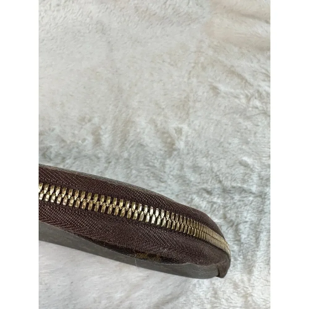 LOUIS VUITTON Monogram 15